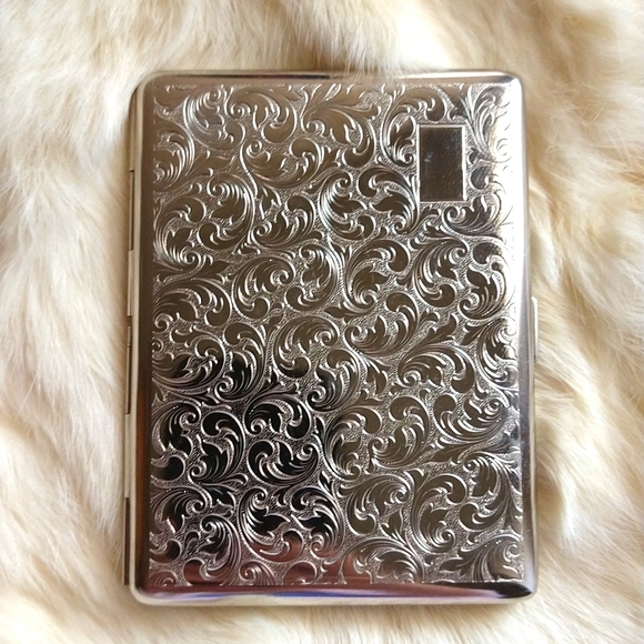 Cigarette / card Silver metal case - Picture 1 of 4
